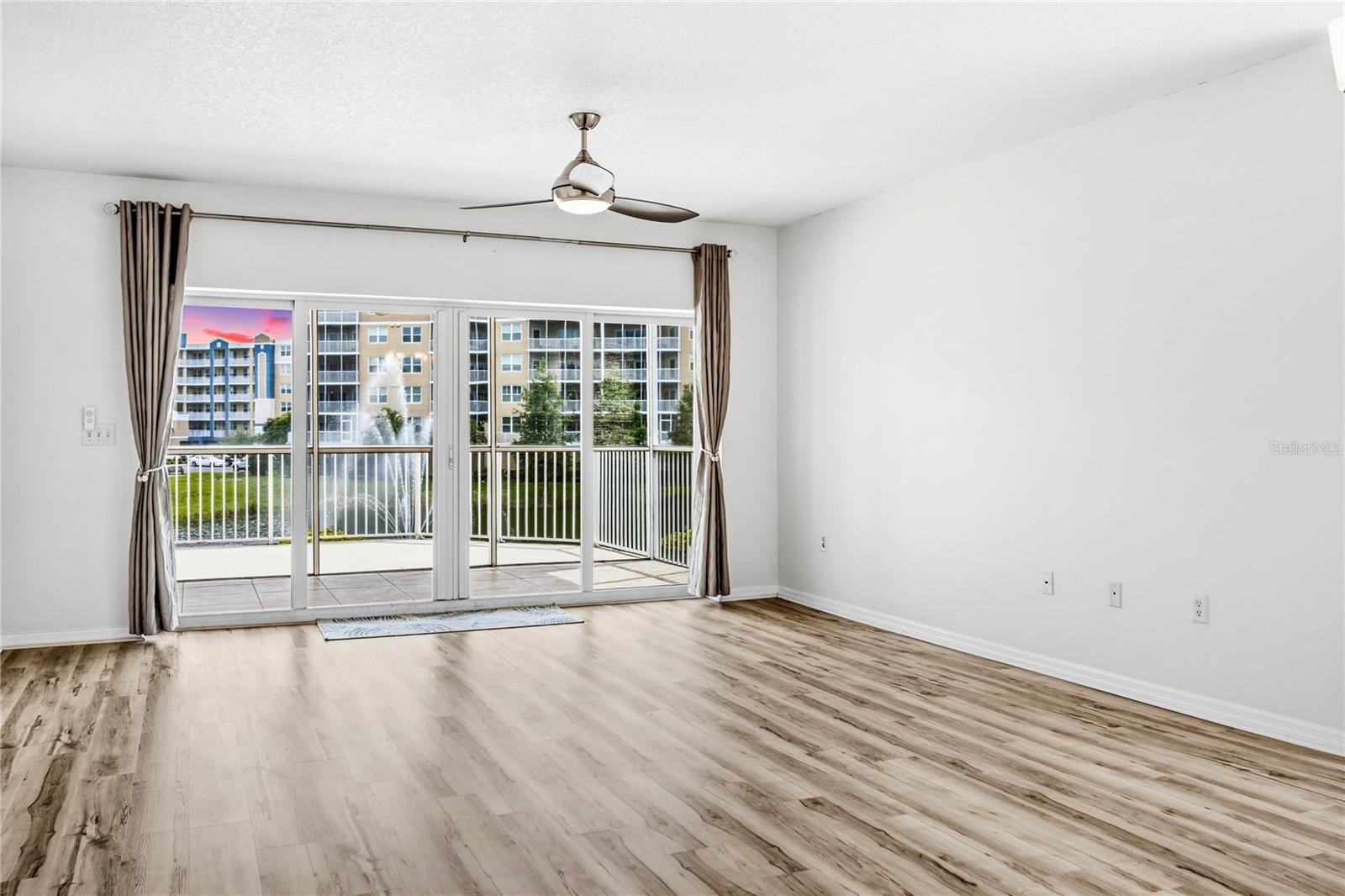 960 Starkey Unit 3106, Largo, FL 33771