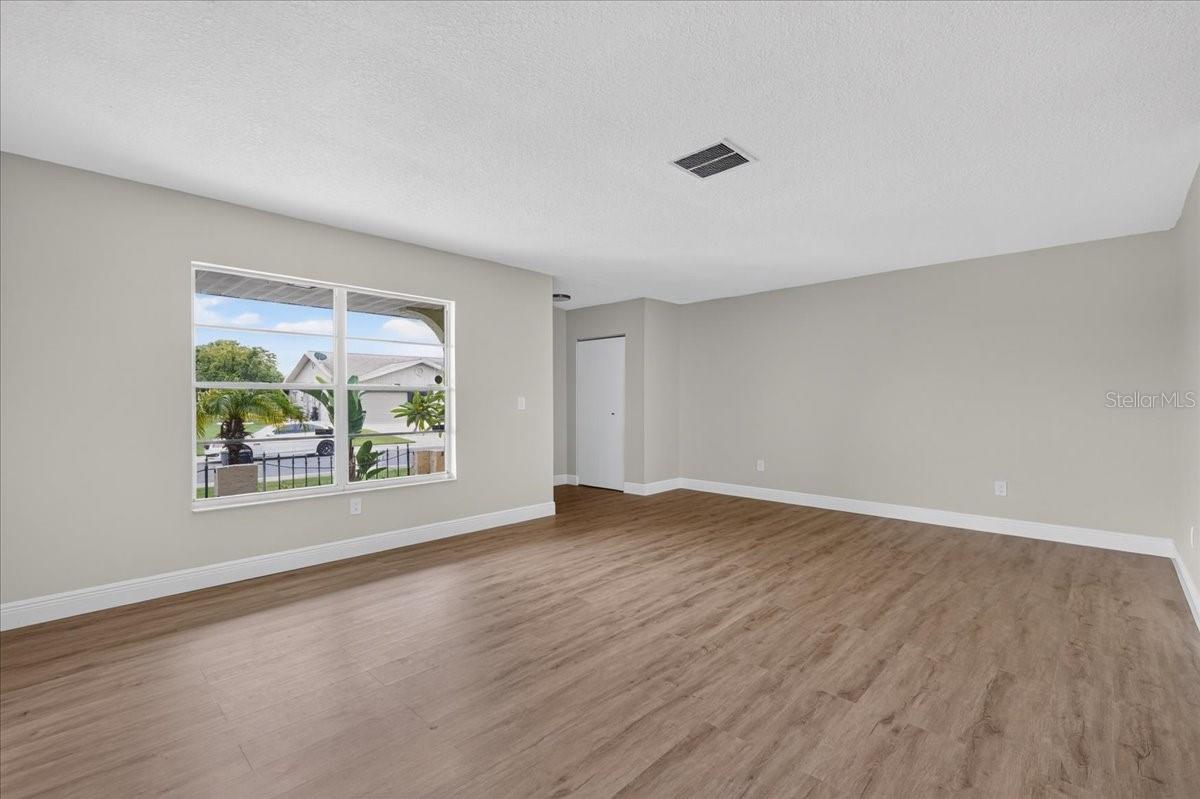 1201 Wild Feather, Sun City Center, FL 33573