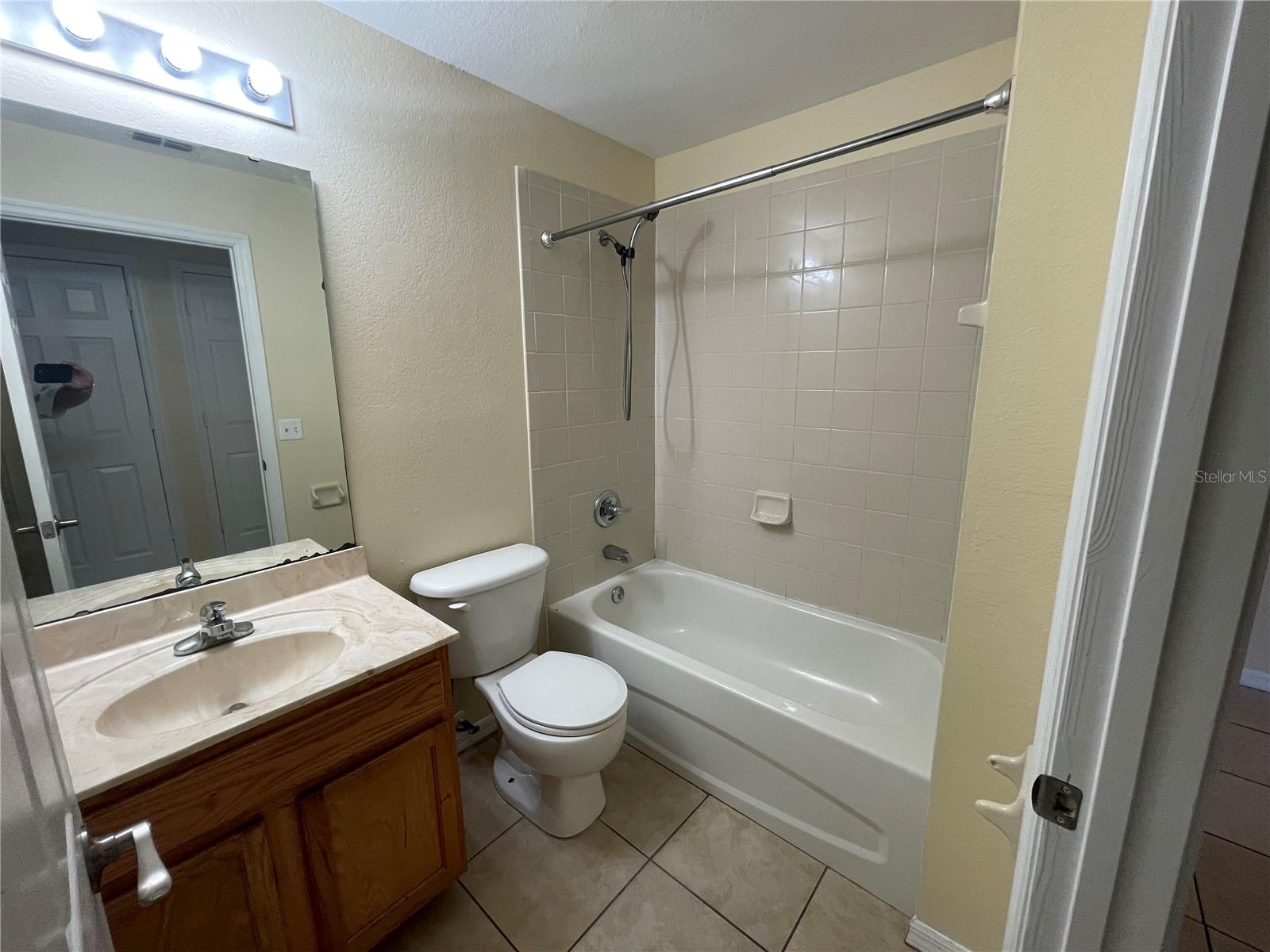 1406 Vista del Lago, Dundee, FL 33838