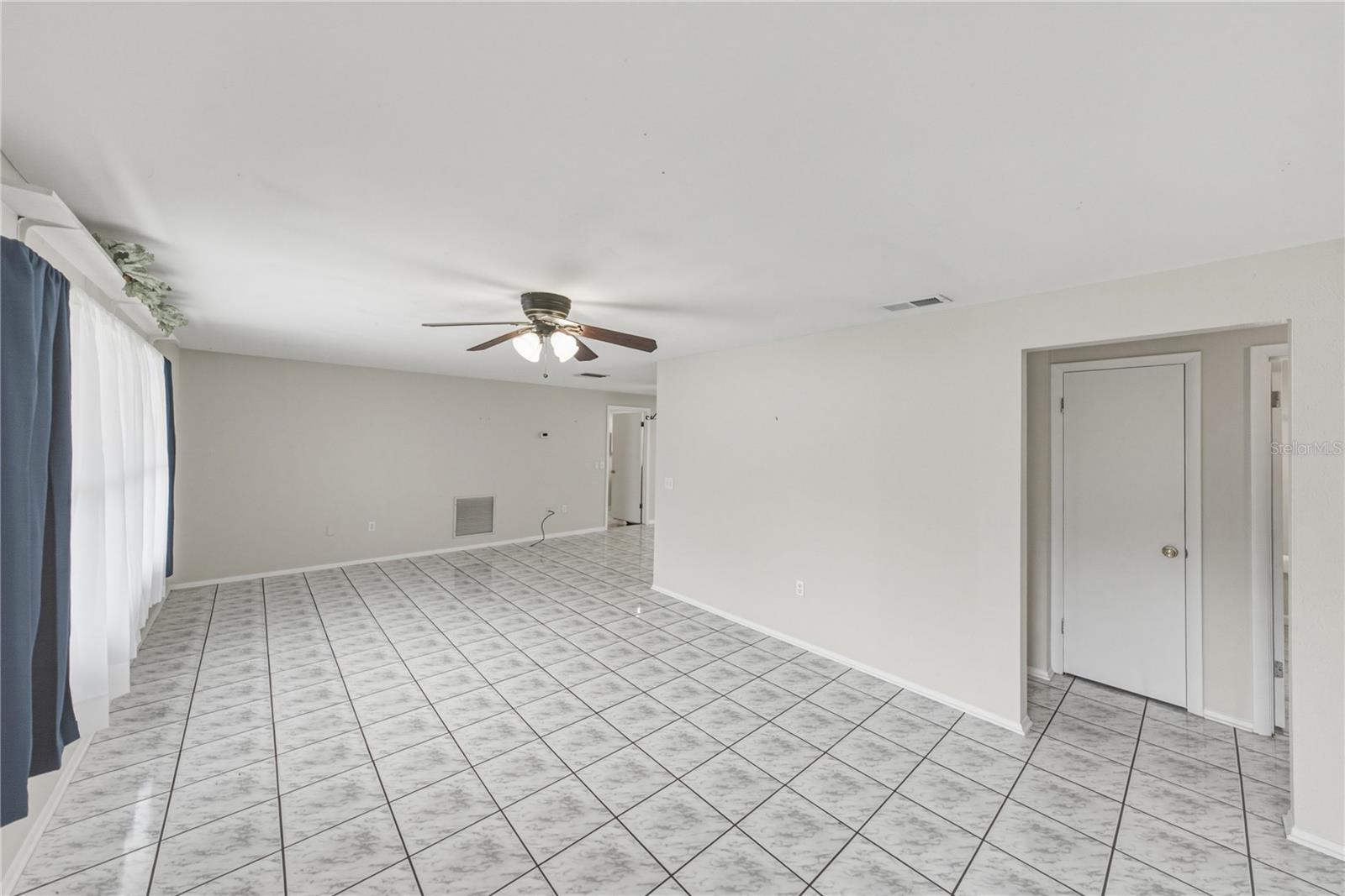5745 13th, Zephyrhills, FL 33542
