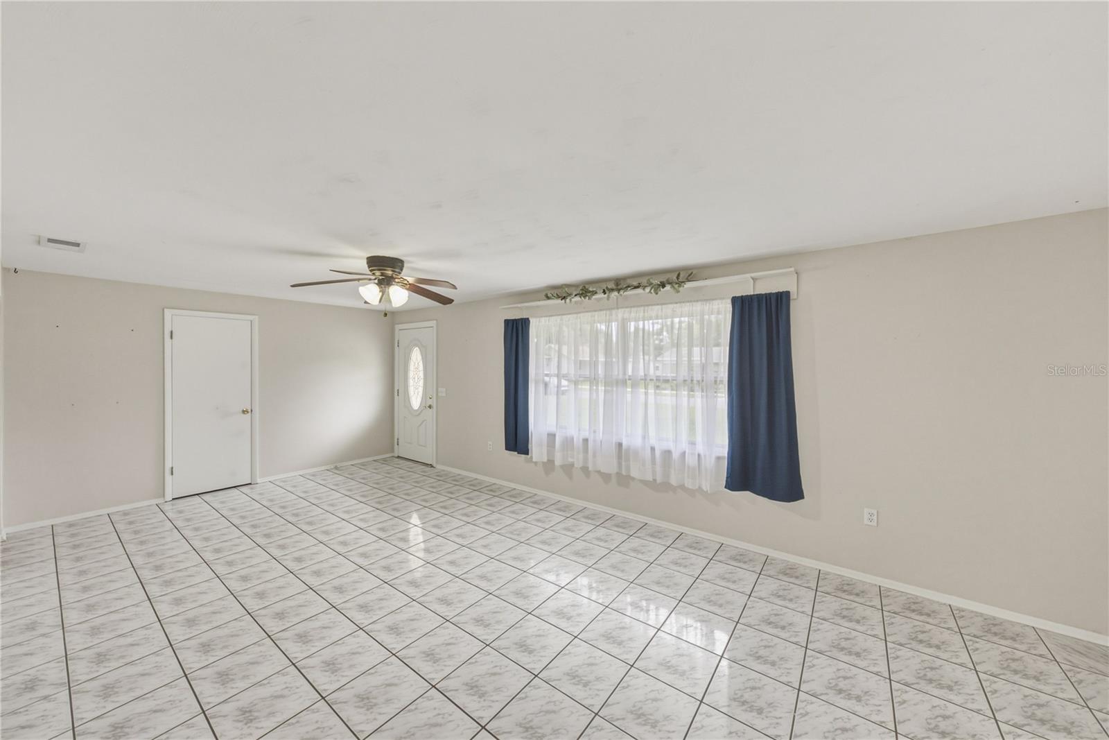 5745 13th, Zephyrhills, FL 33542