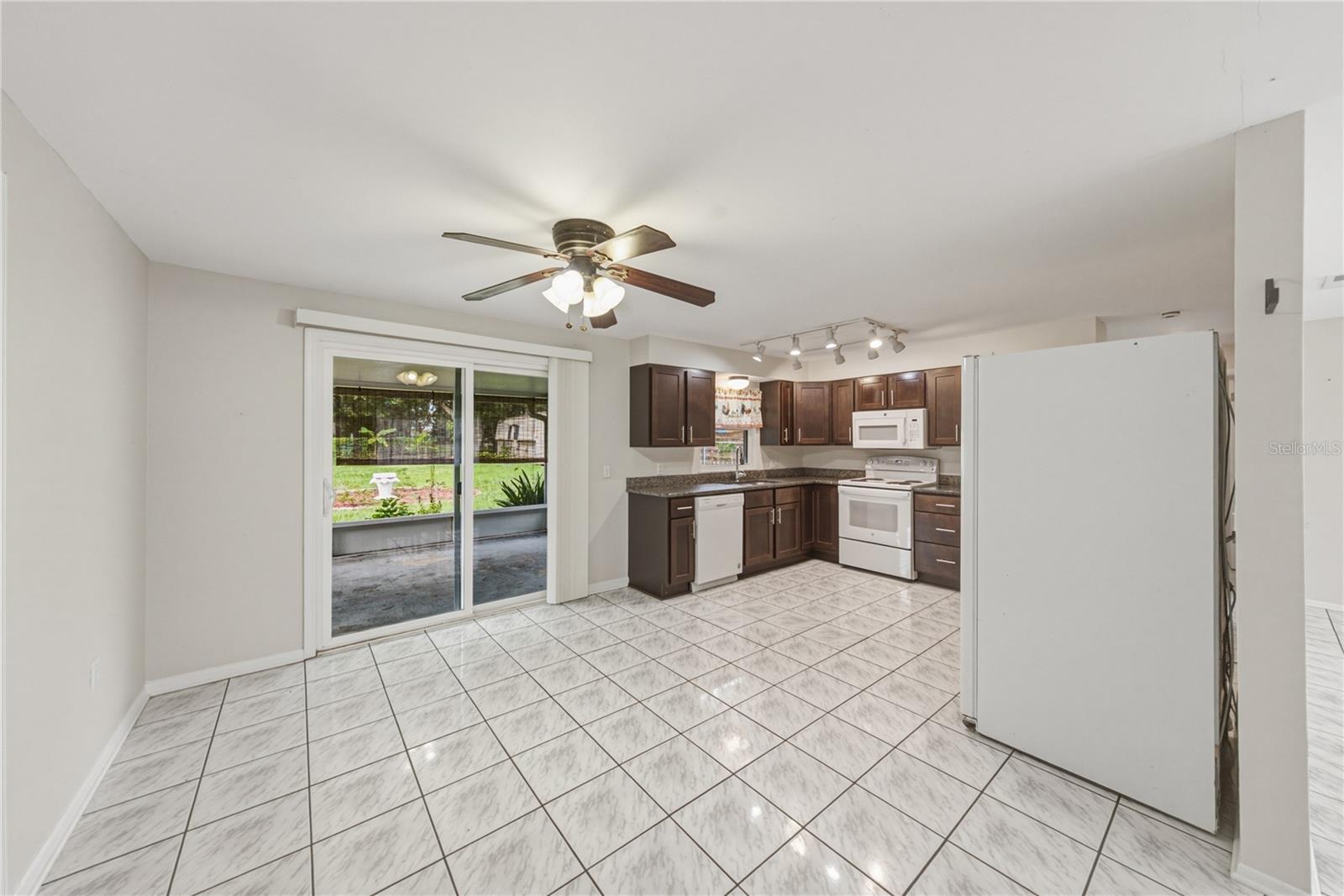 5745 13th, Zephyrhills, FL 33542