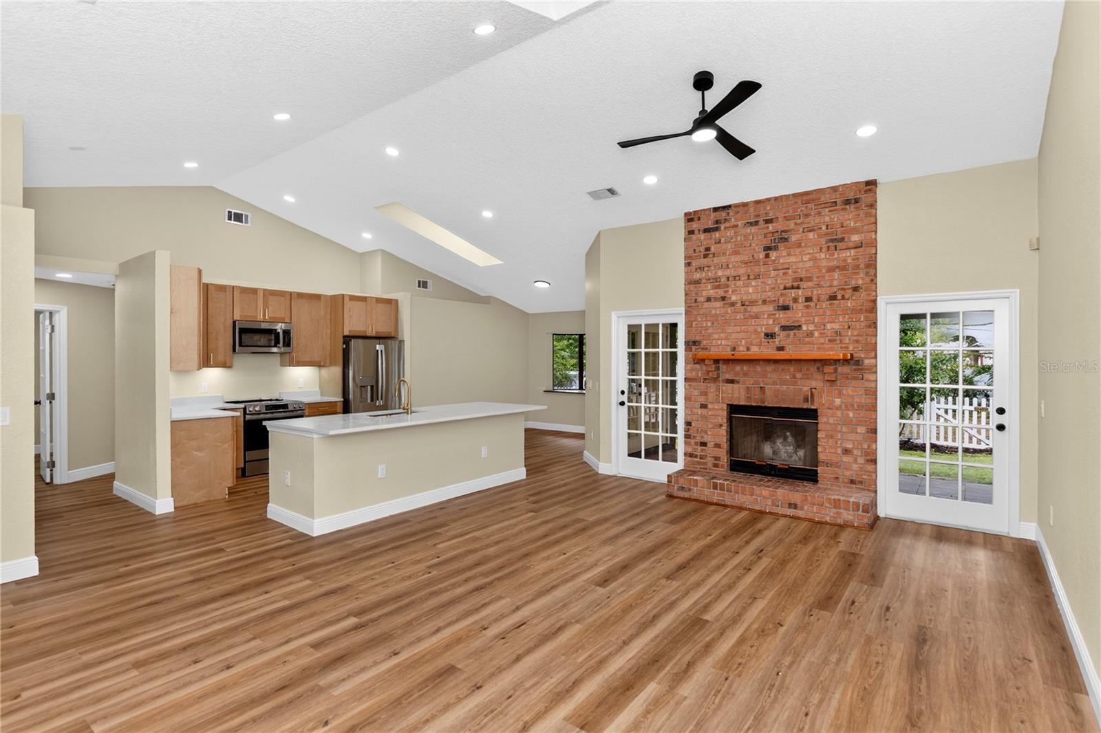 329 Sun Oaks, Lake Mary, FL 32746