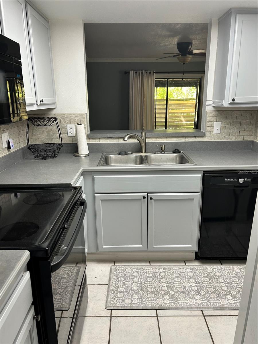 4543 44th, Gainesville, FL 32608