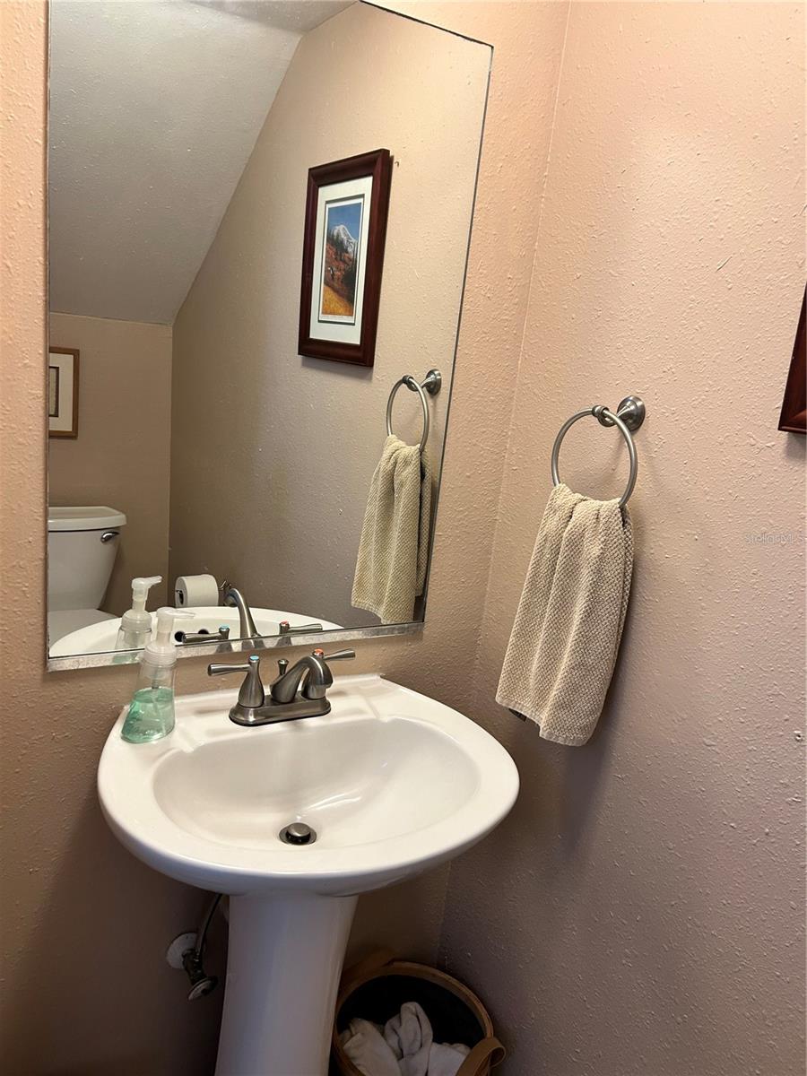 4543 44th, Gainesville, FL 32608