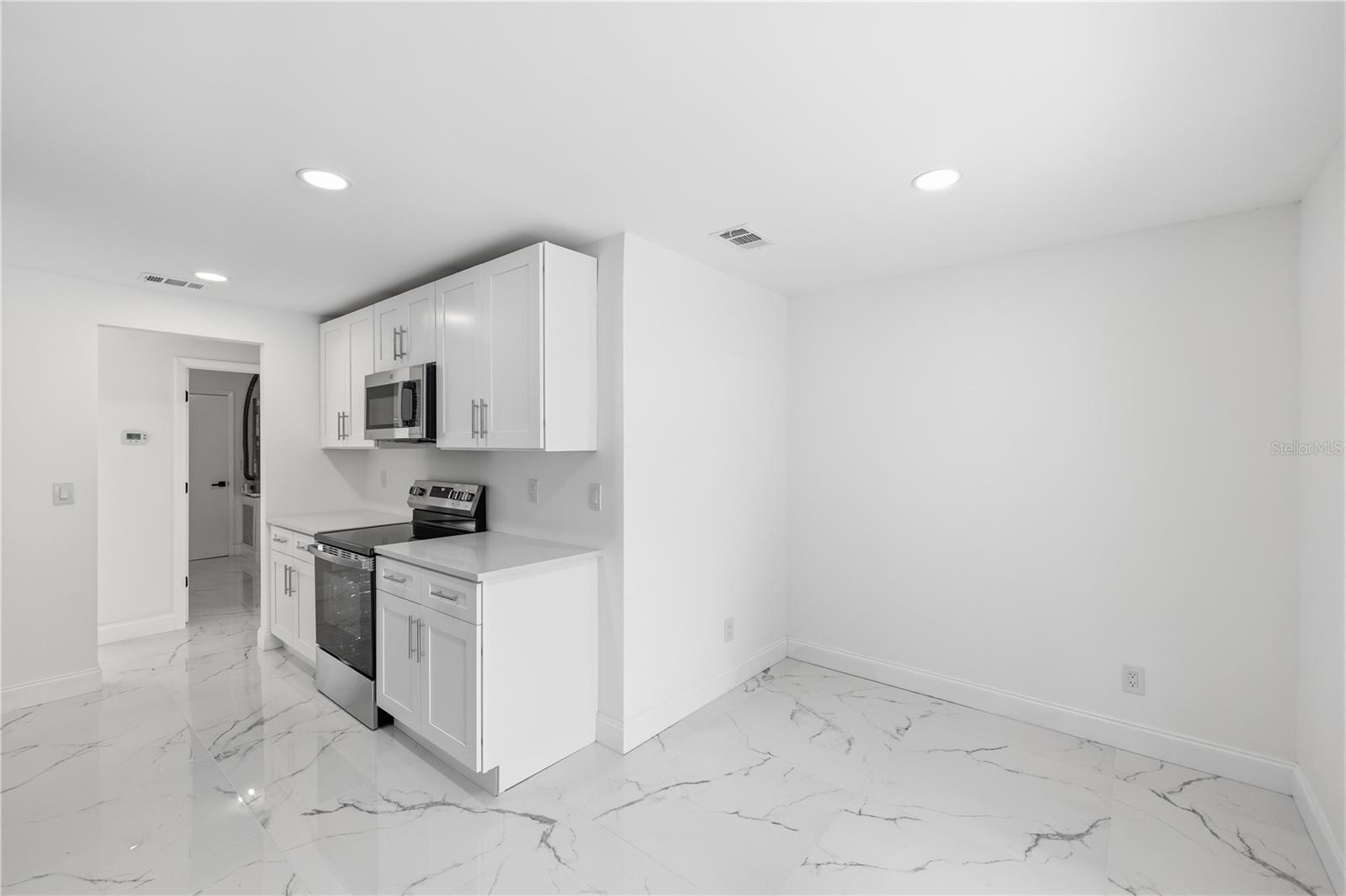 3506 Fairway Forest, Palm Harbor, FL 34685