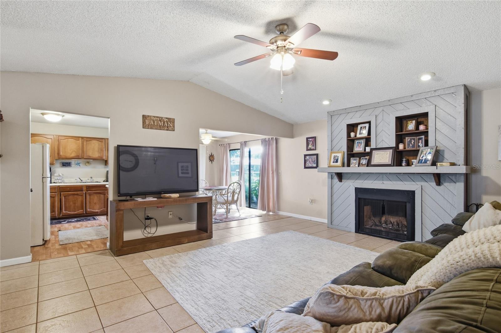 3028 Wood Song, Mulberry, FL 33860