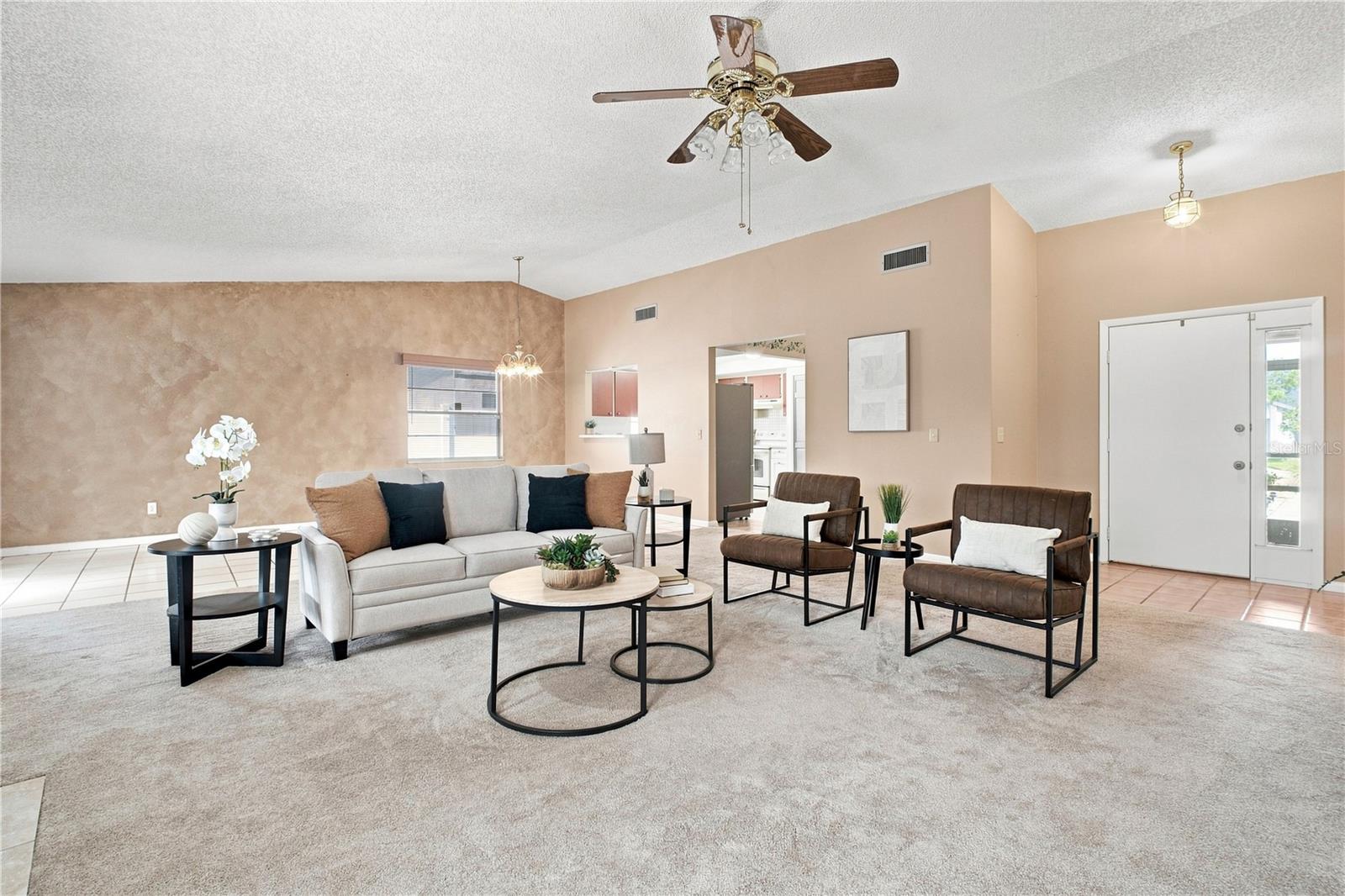 6803 Longpointe, Tampa, FL 33615