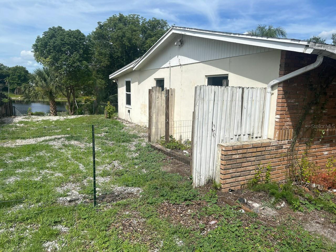 1749 Haverhill, Deltona, FL 32725