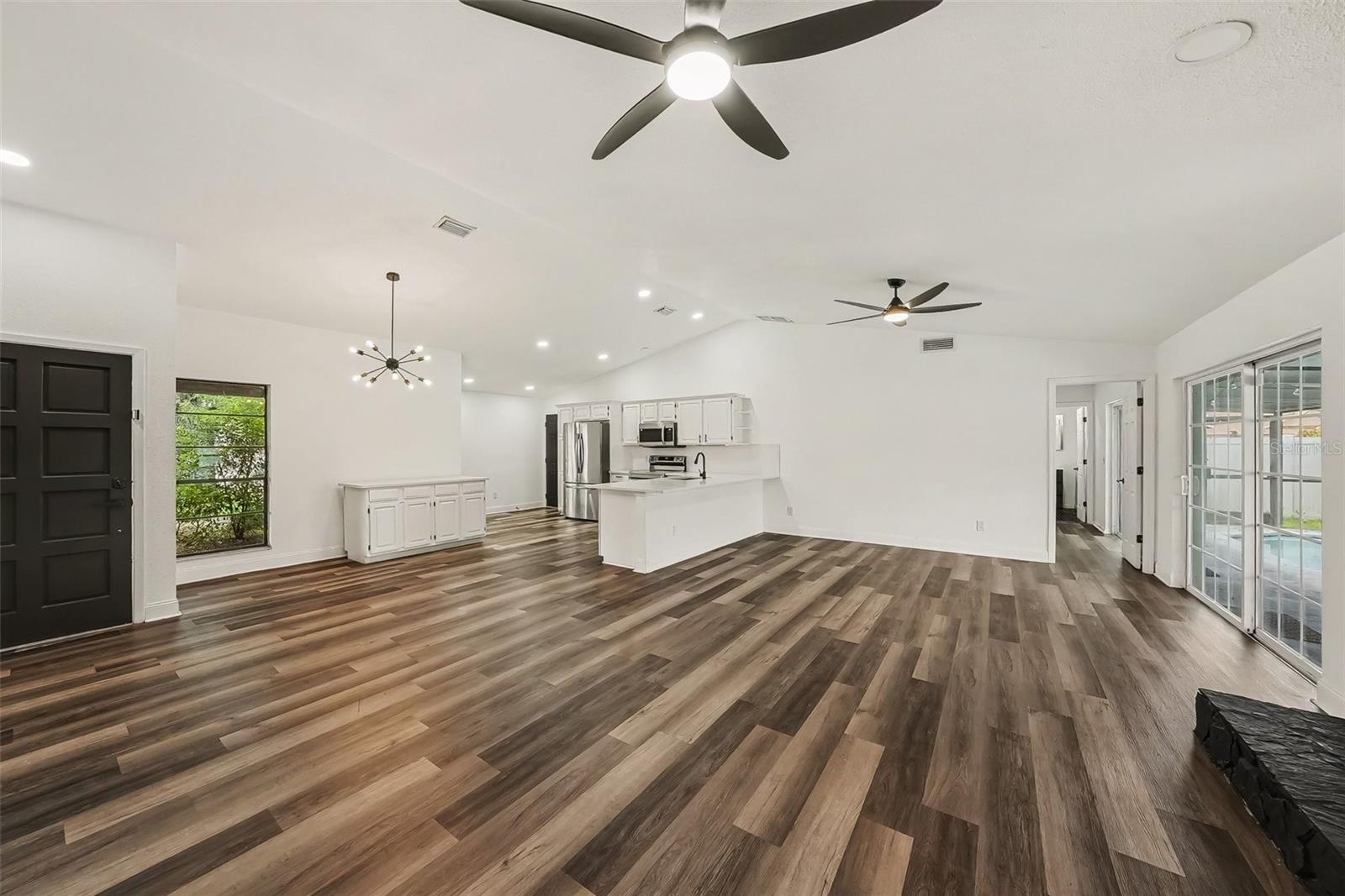 4715 Kemble, Tampa, FL 33624