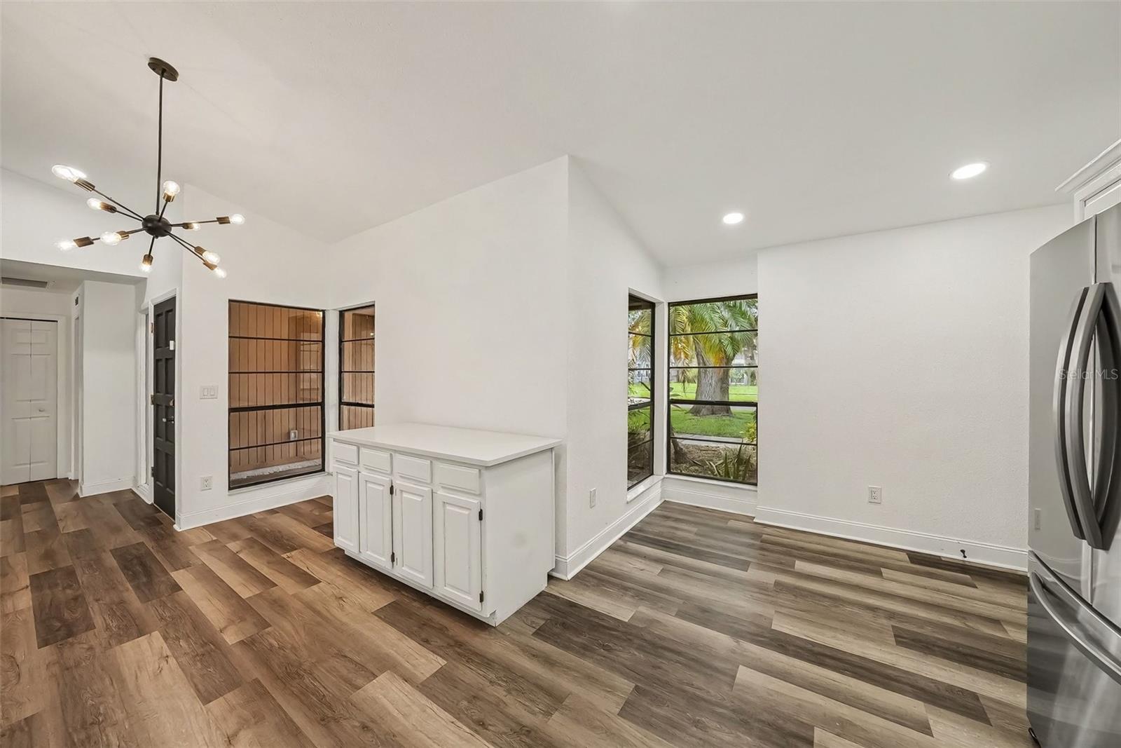 4715 Kemble, Tampa, FL 33624