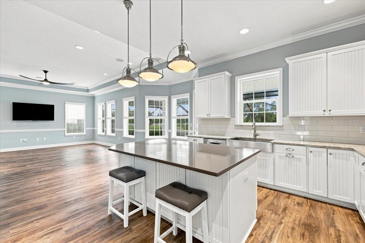 8124 37th Avenue, Bradenton, FL 34209