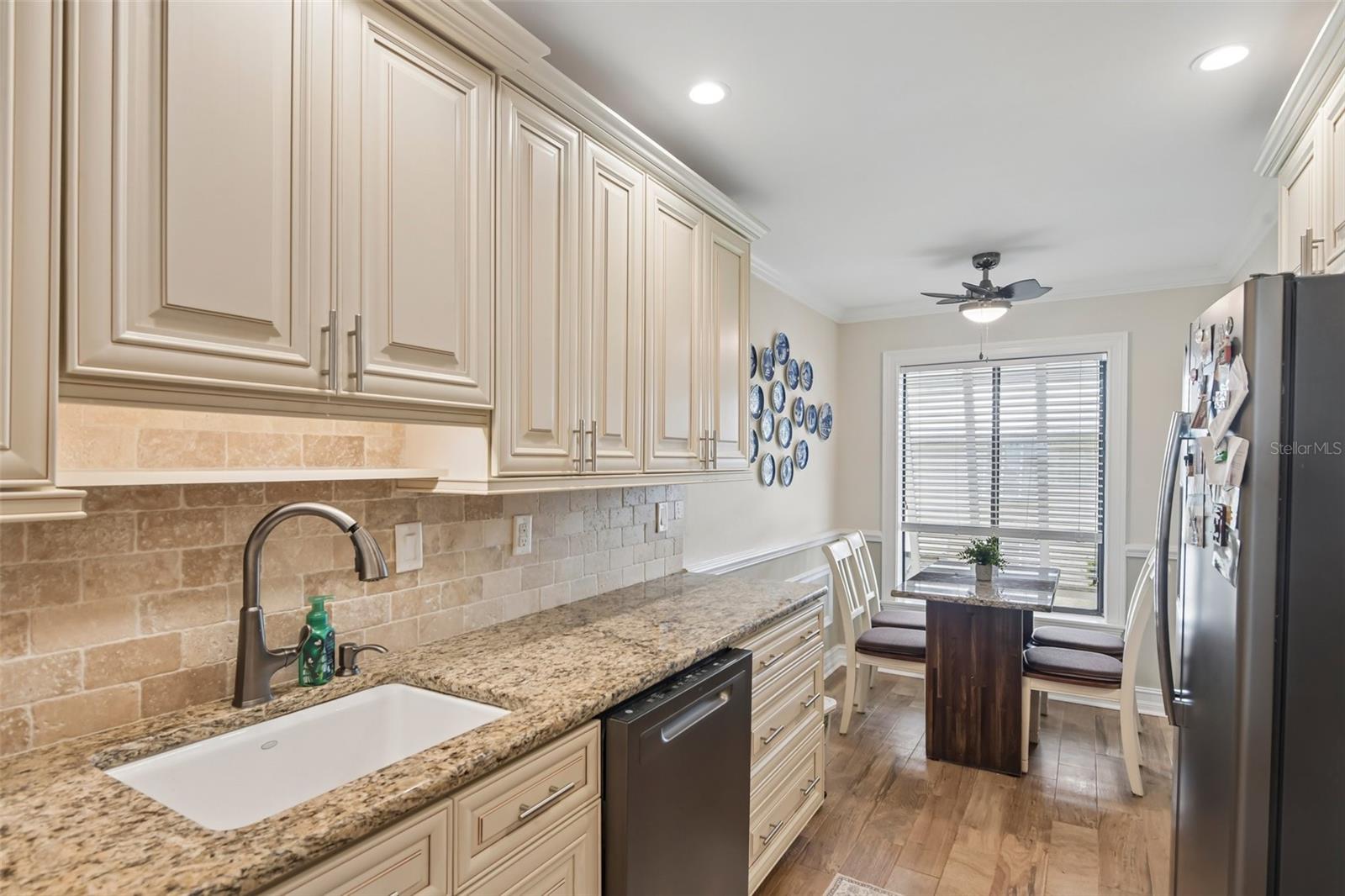7300 Sunshine Skyway Unit 206, St Petersburg, FL 33711