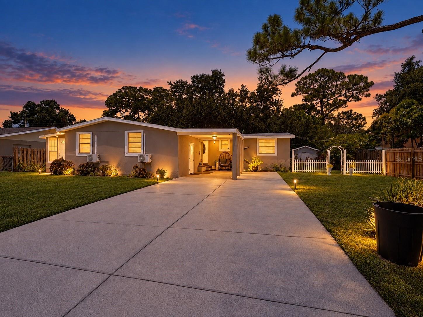 603 60th, Bradenton, FL 34207