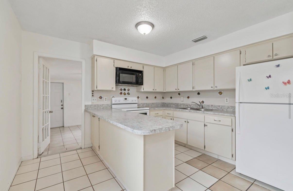 7516 Cortez, Tampa, FL 33614