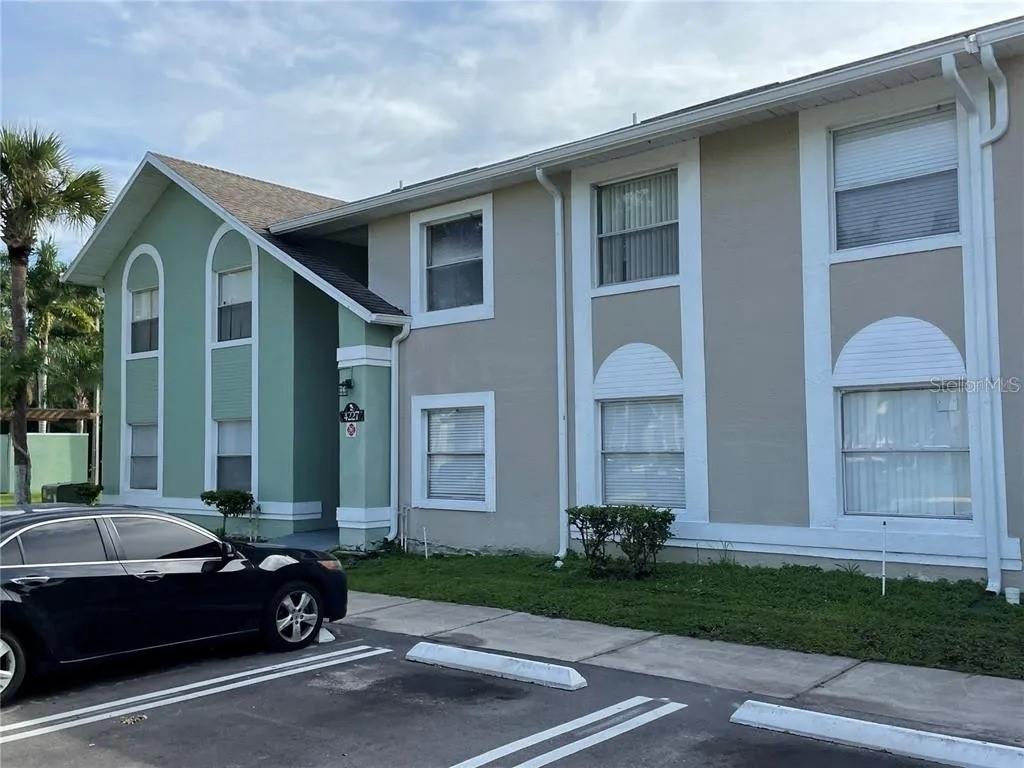 4227 Pershing Pointe Unit 8, Orlando, FL 32822