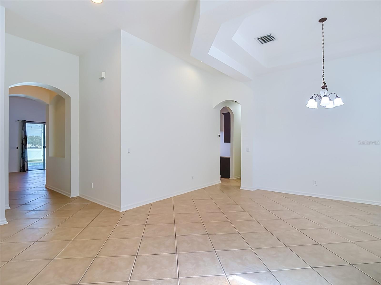 220 Ronja, Valrico, FL 33594