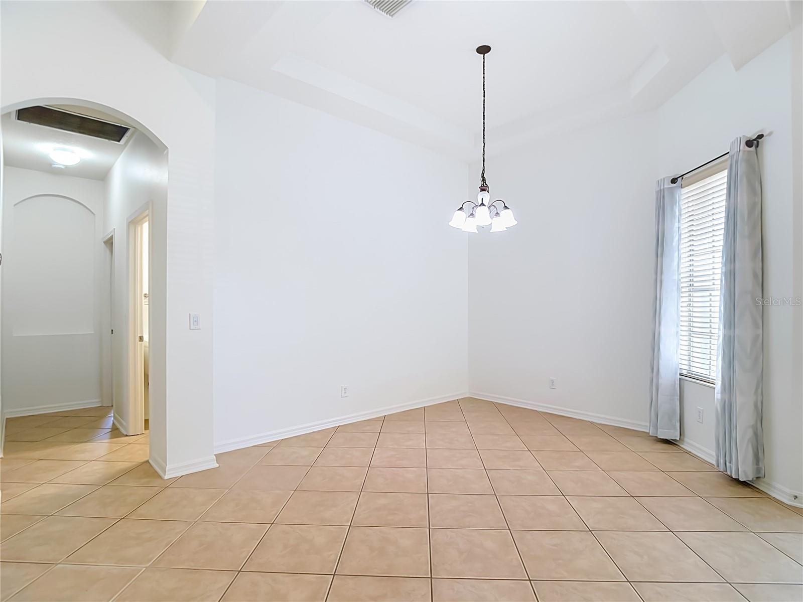 220 Ronja, Valrico, FL 33594