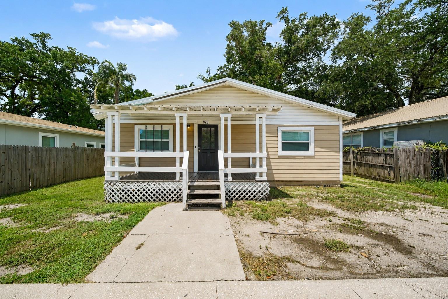 920 Dr Martin Luther King Jr, Tampa, FL 33603