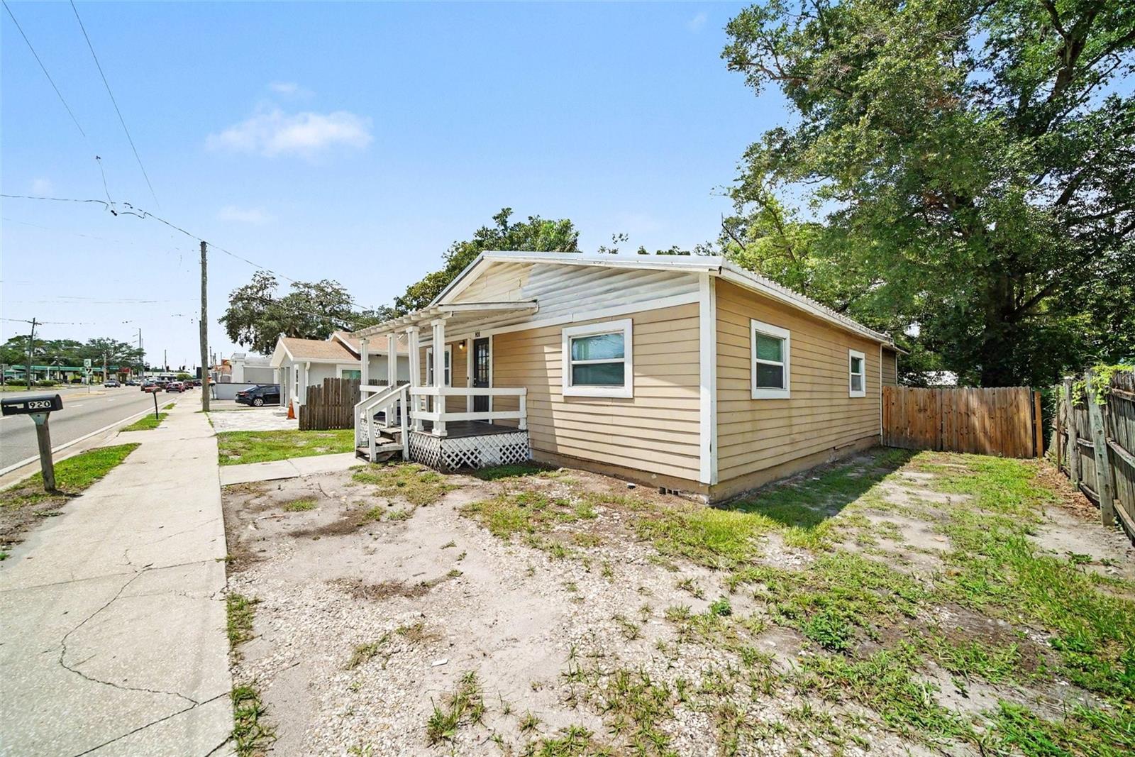 920 Dr Martin Luther King Jr, Tampa, FL 33603