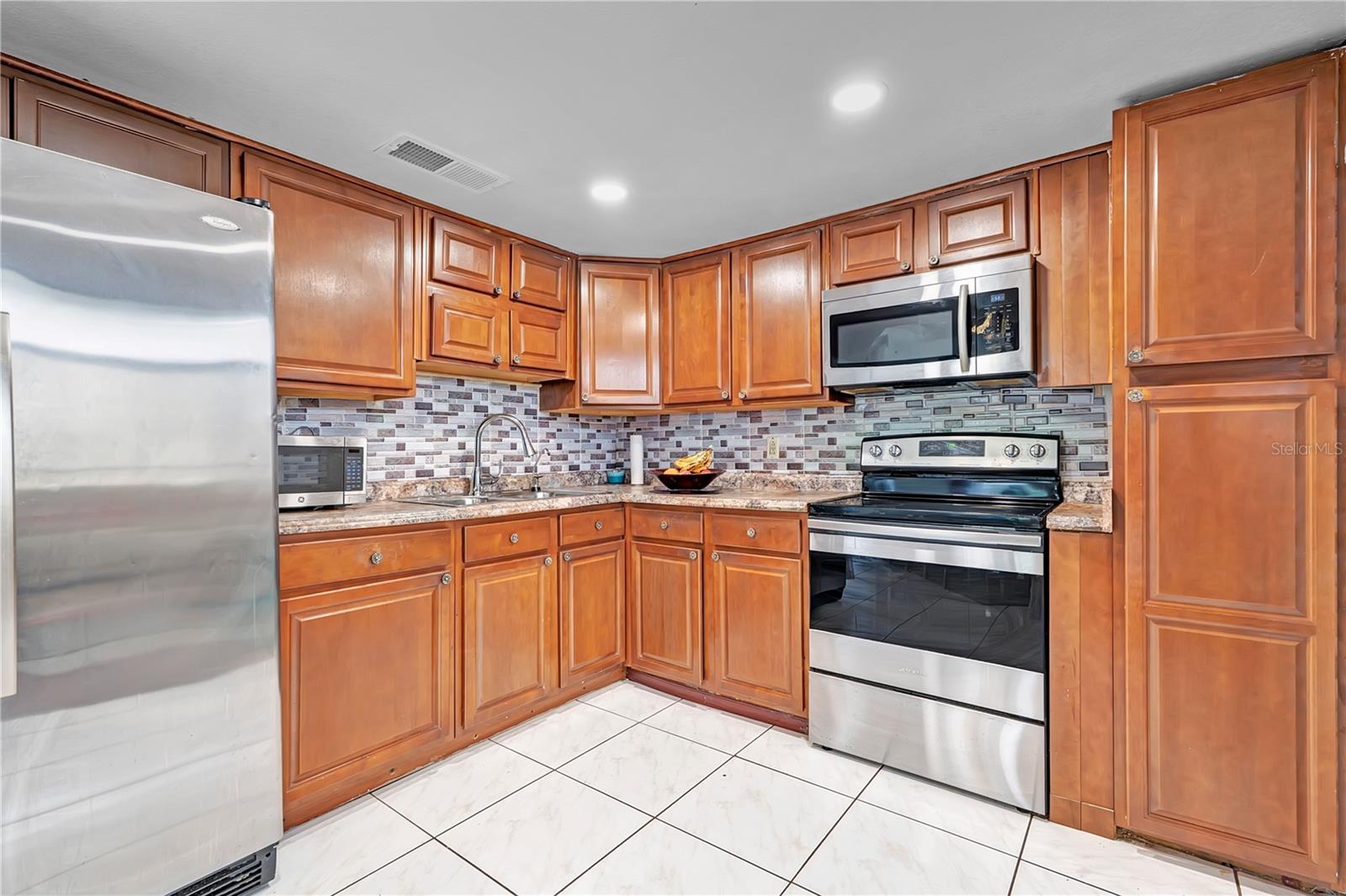 9824 Surrey Ridge, Orlando, FL 32825