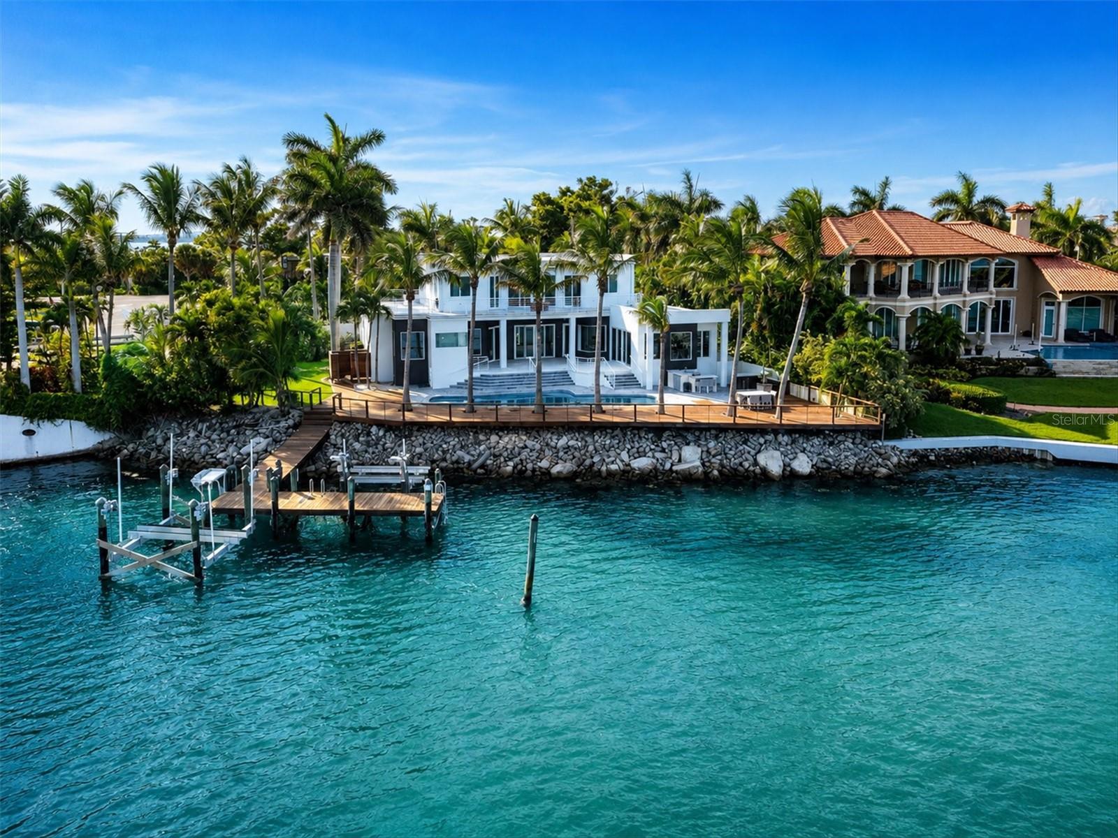 1475 John Ringling, Sarasota, FL 34236