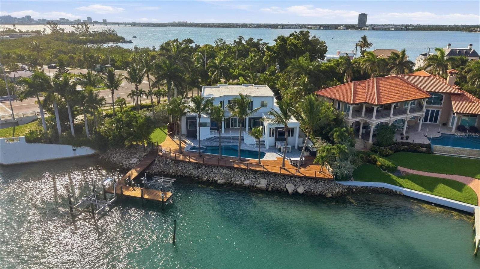 1475 John Ringling, Sarasota, FL 34236