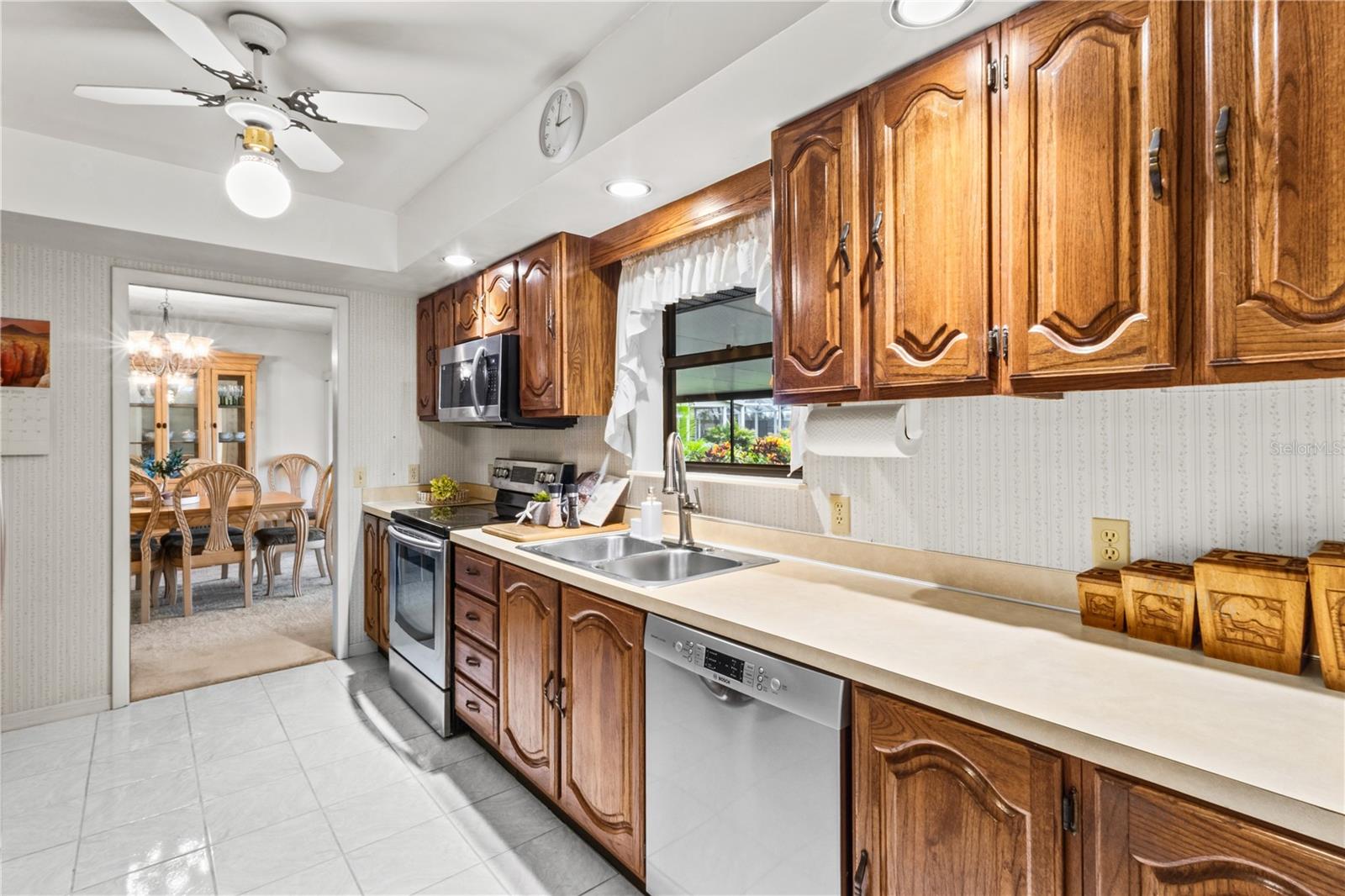 4612 Coral Lake, Bradenton, FL 34210