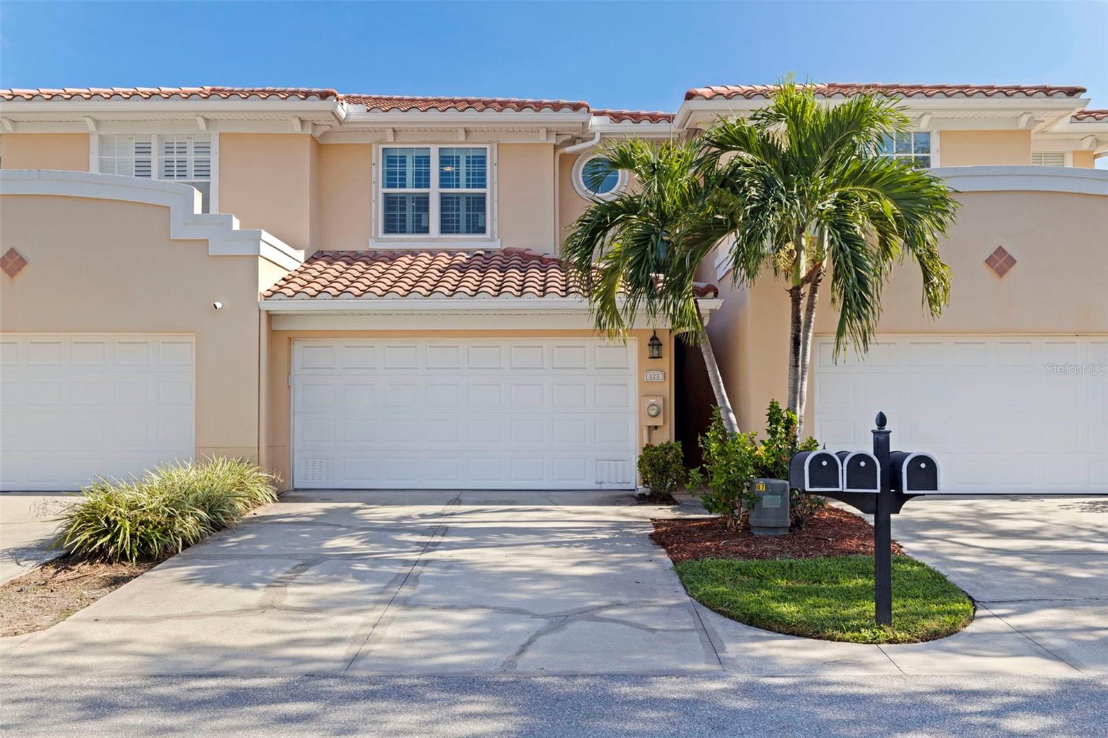 123 Valencia, St Petersburg, FL 33716