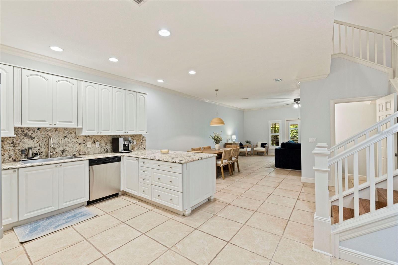 123 Valencia, St Petersburg, FL 33716