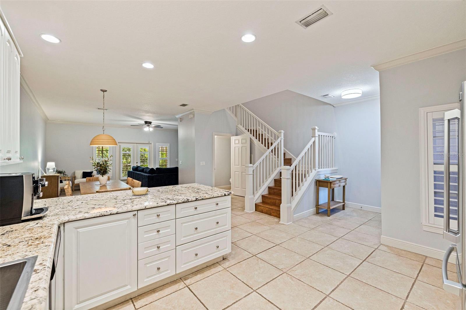 123 Valencia, St Petersburg, FL 33716