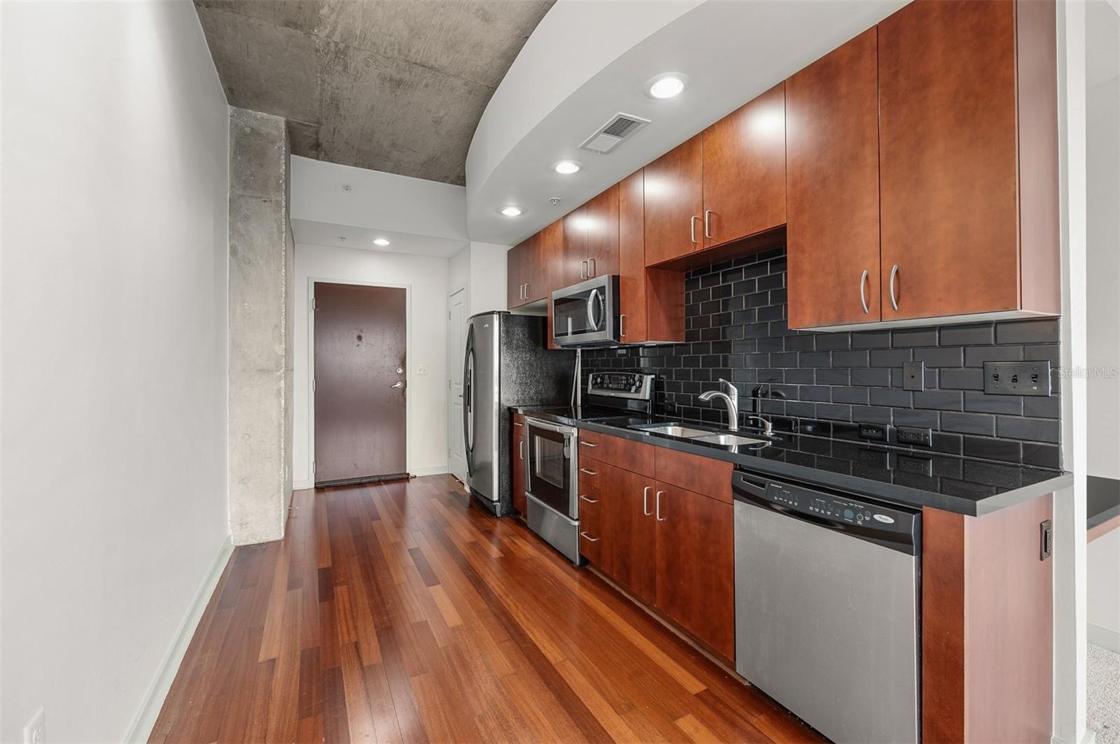 155 Court Unit 2403, Orlando, FL 32801
