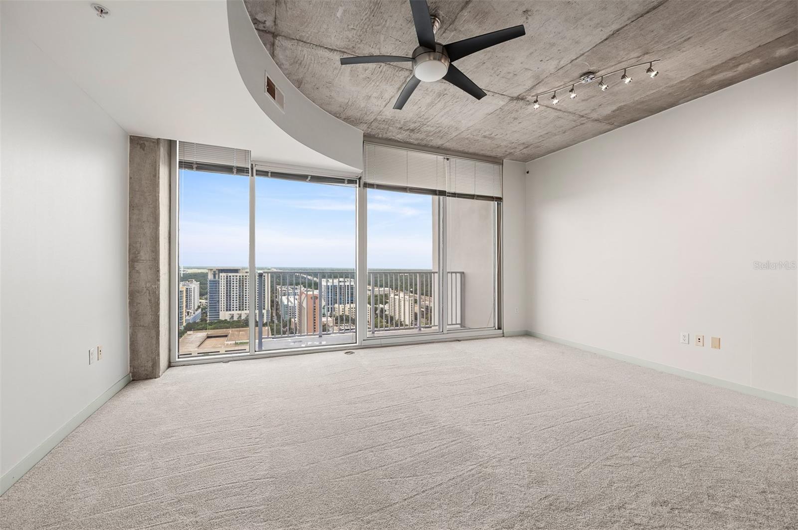 155 Court Unit 2403, Orlando, FL 32801
