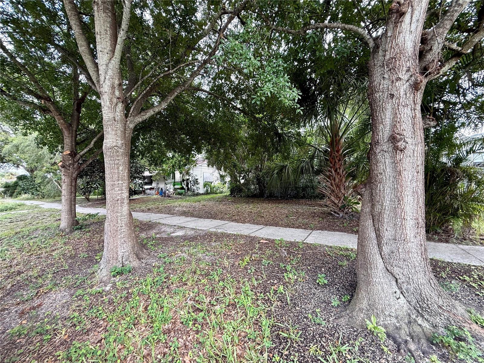 766 51st, St Petersburg, FL 33703