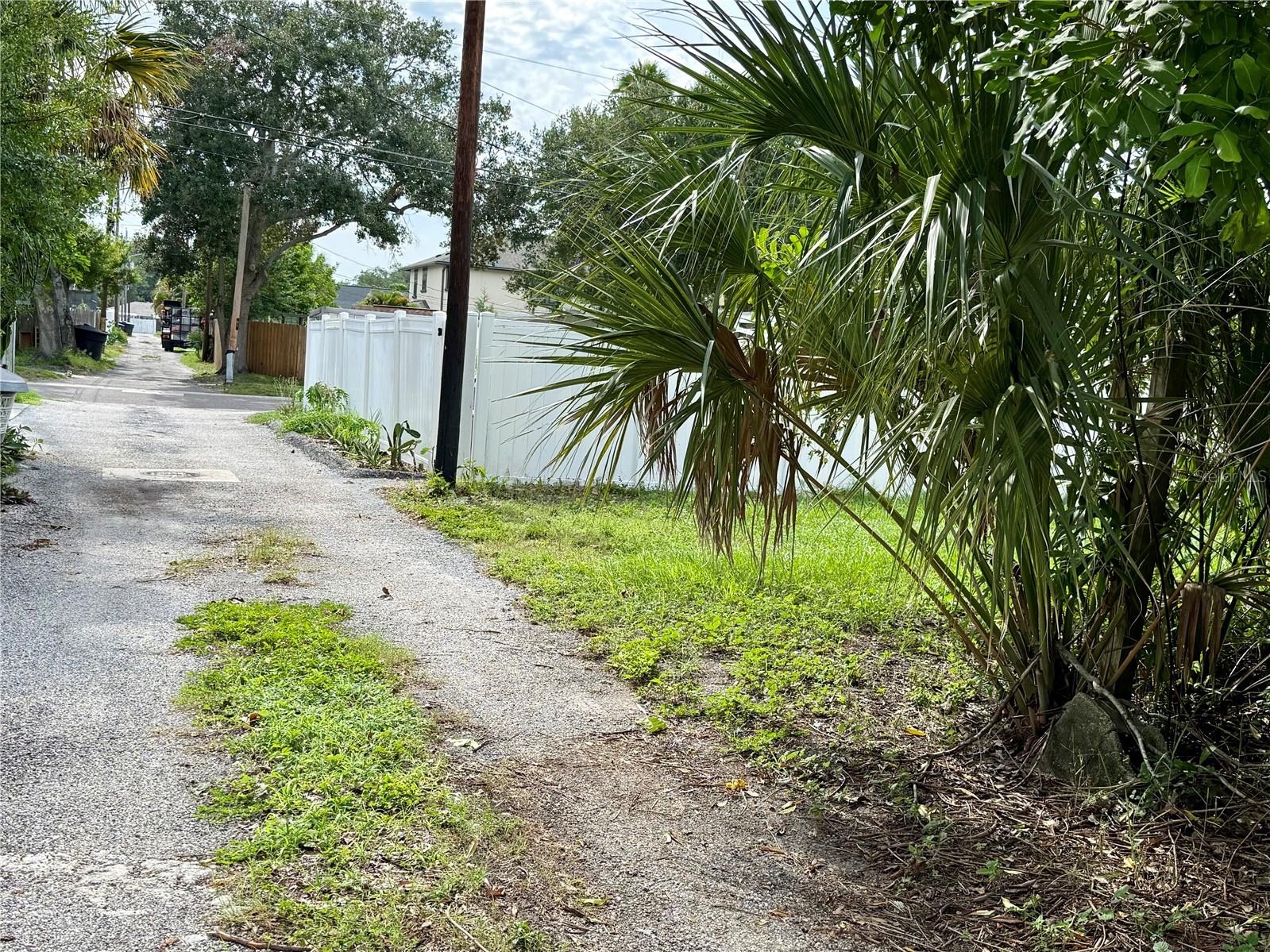 766 51st, St Petersburg, FL 33703