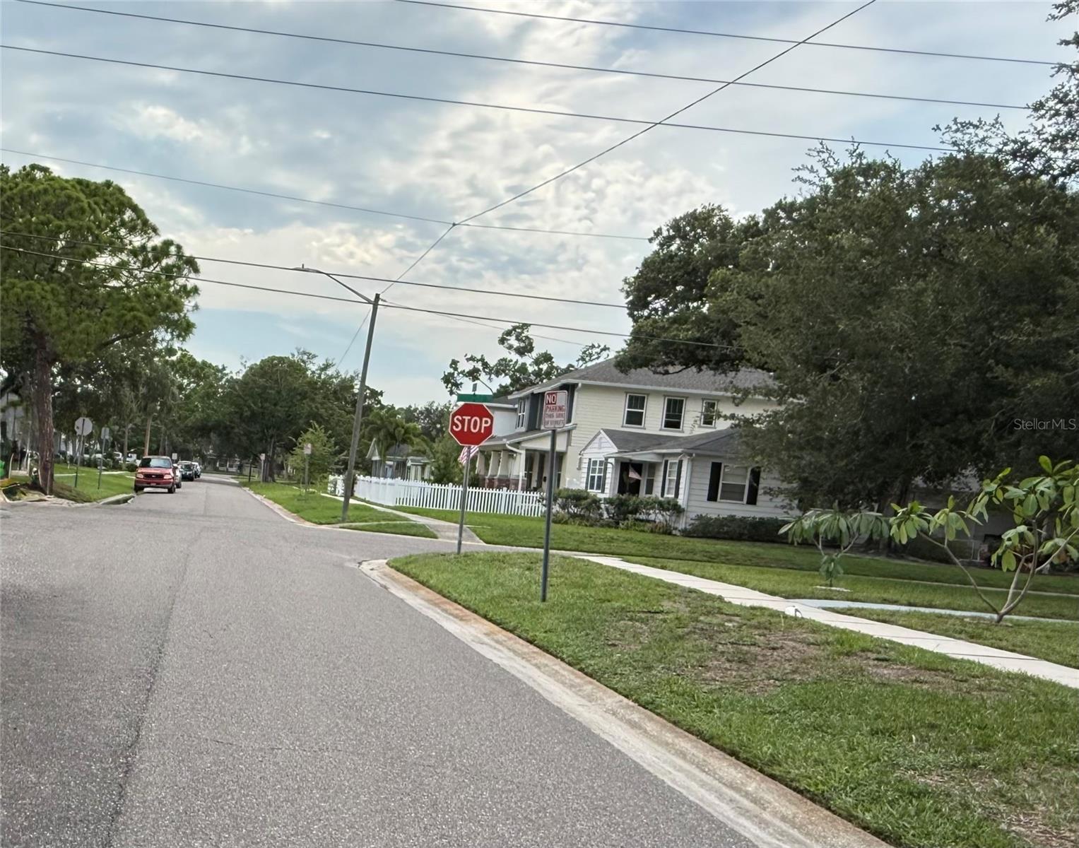 766 51st, St Petersburg, FL 33703