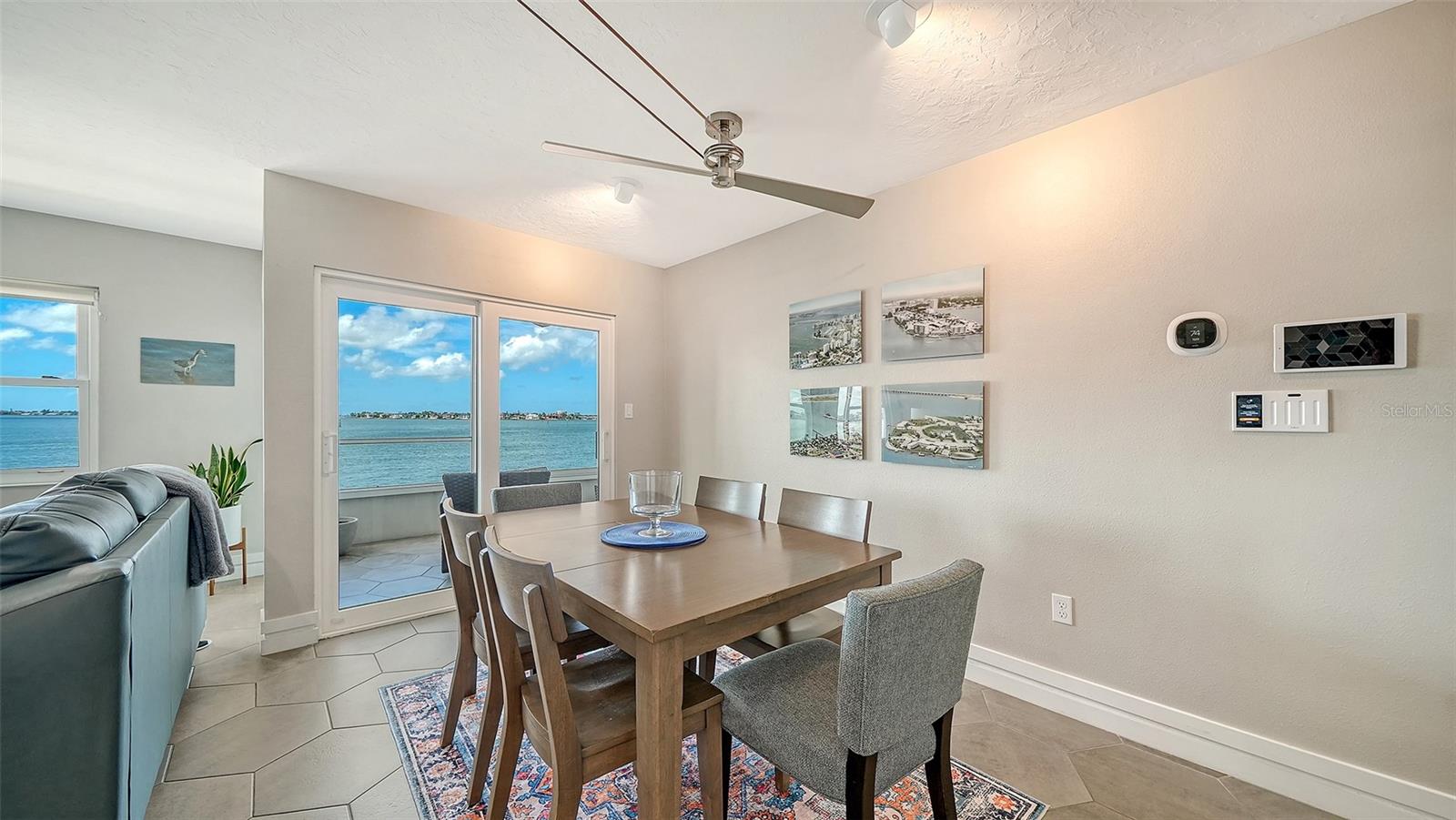 400 Golden Gate Unit 22, Sarasota, FL 34236