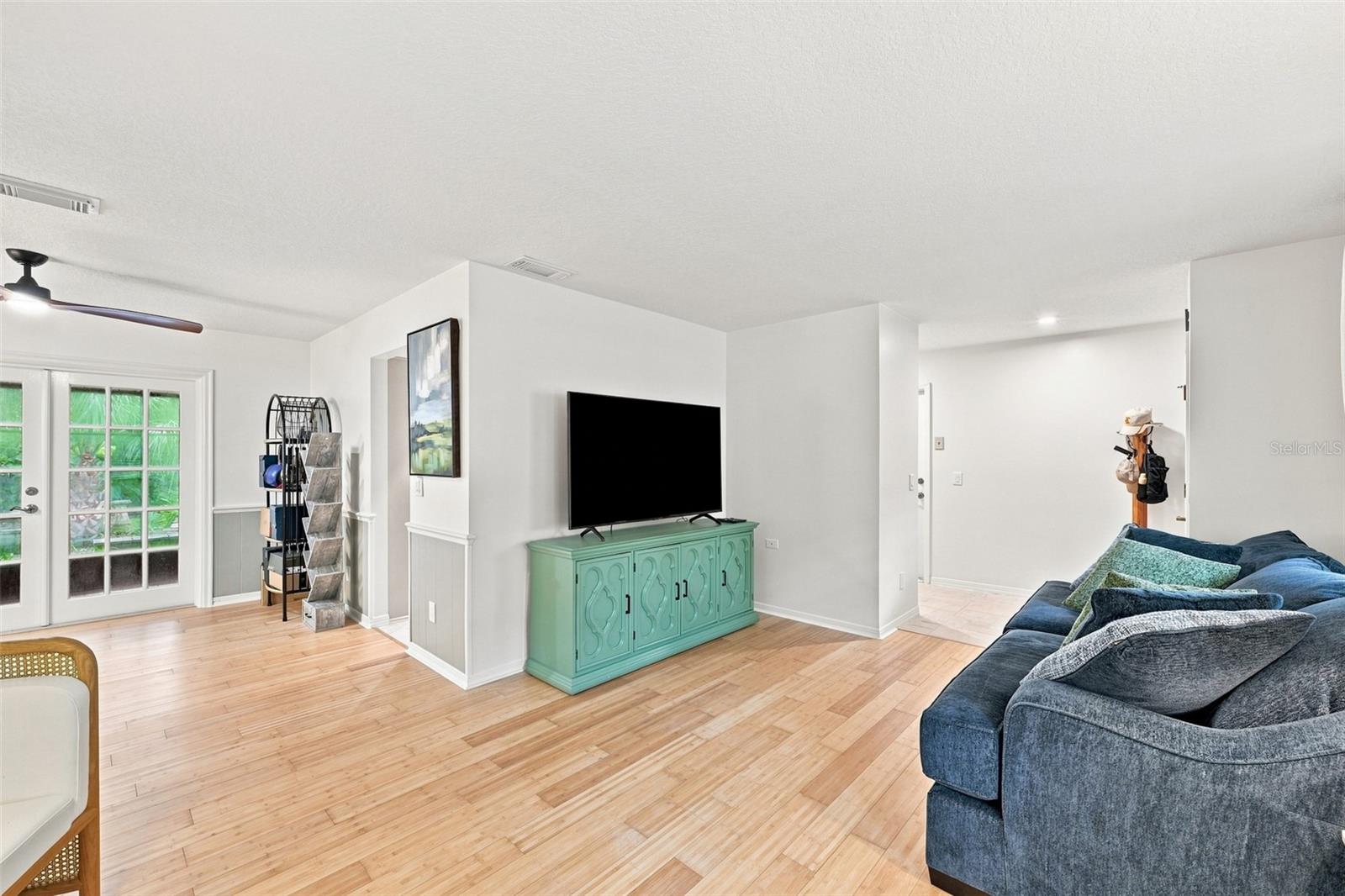 2107 Fore, Tampa, FL 33612