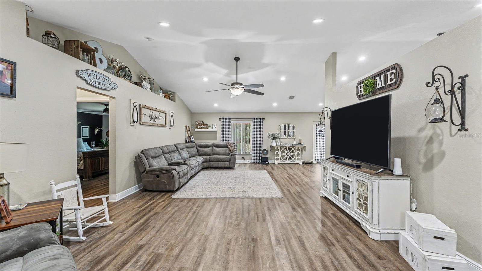 1411 Ashbury, Lakeland, FL 33809