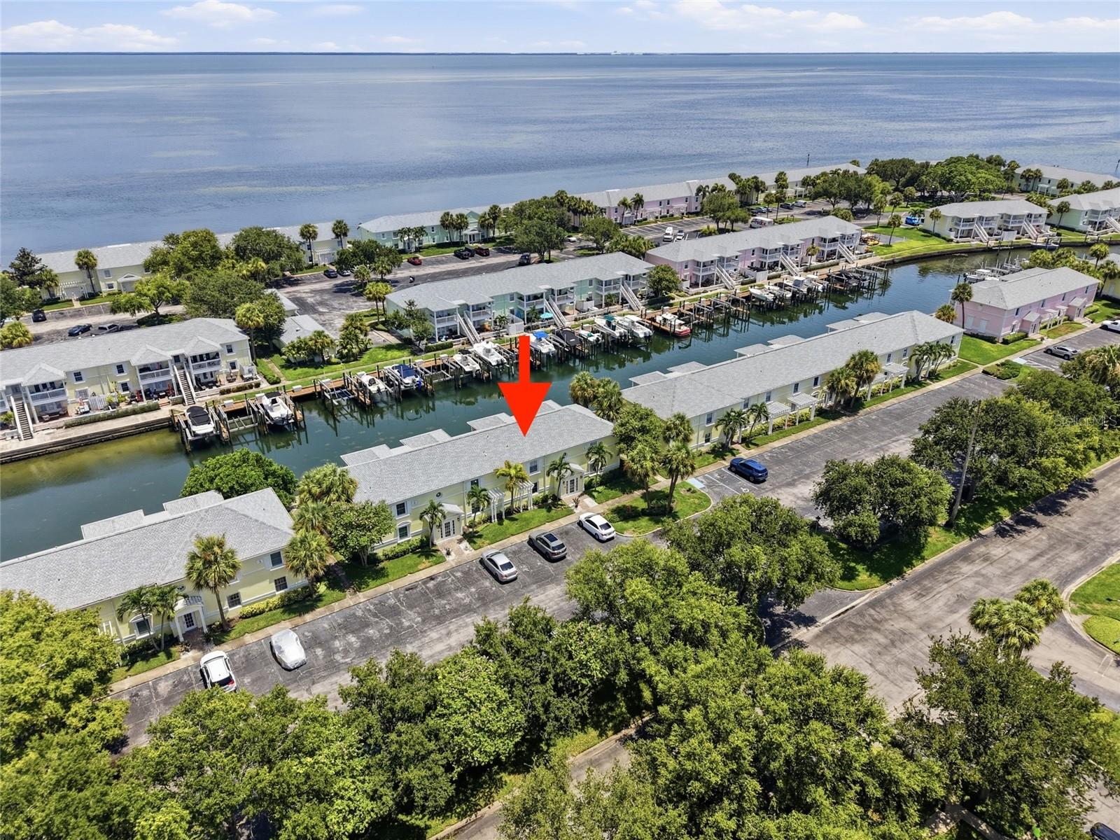 5092 Beach Unit A, St Petersburg, FL 33705