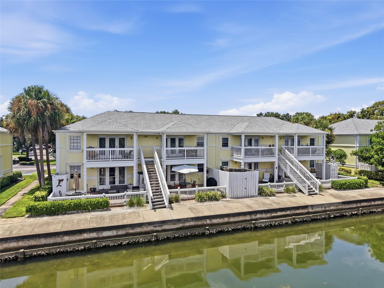 5092 Beach Unit A, St Petersburg, FL 33705