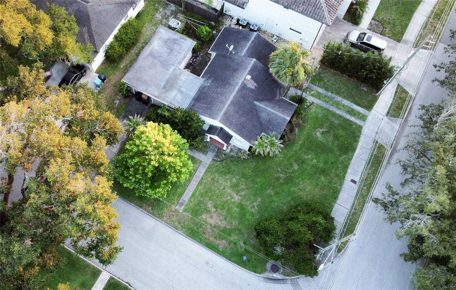 2942 Helen, Orlando, FL 32804