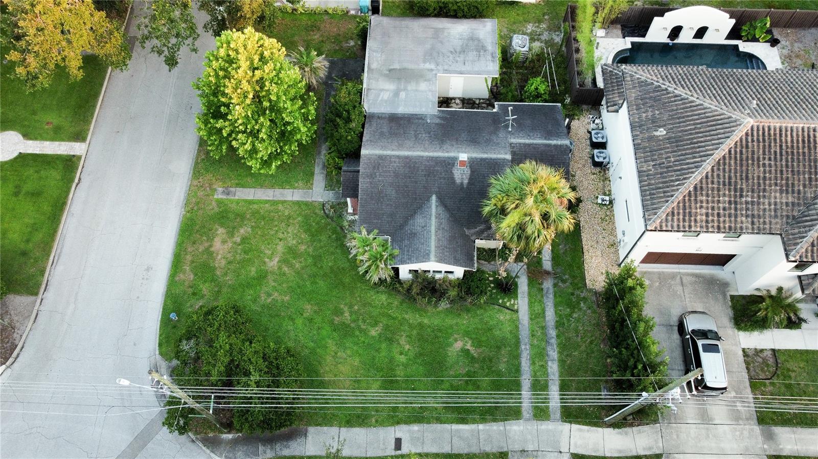 2942 Helen, Orlando, FL 32804