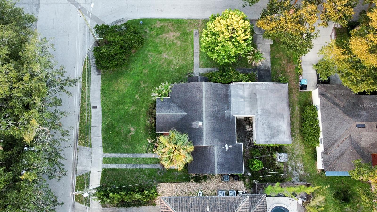 2942 Helen, Orlando, FL 32804
