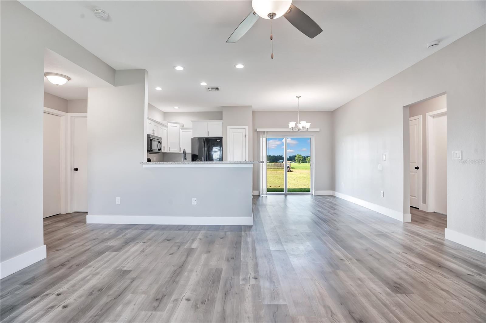 8833 Hampshire, Sebring, FL 33876