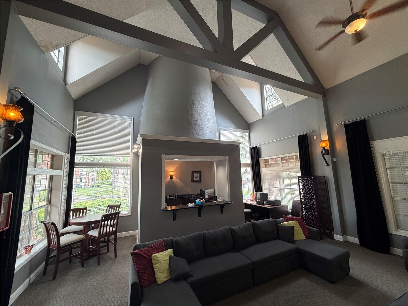 10200 Gandy Unit 418, St Petersburg, FL 33702
