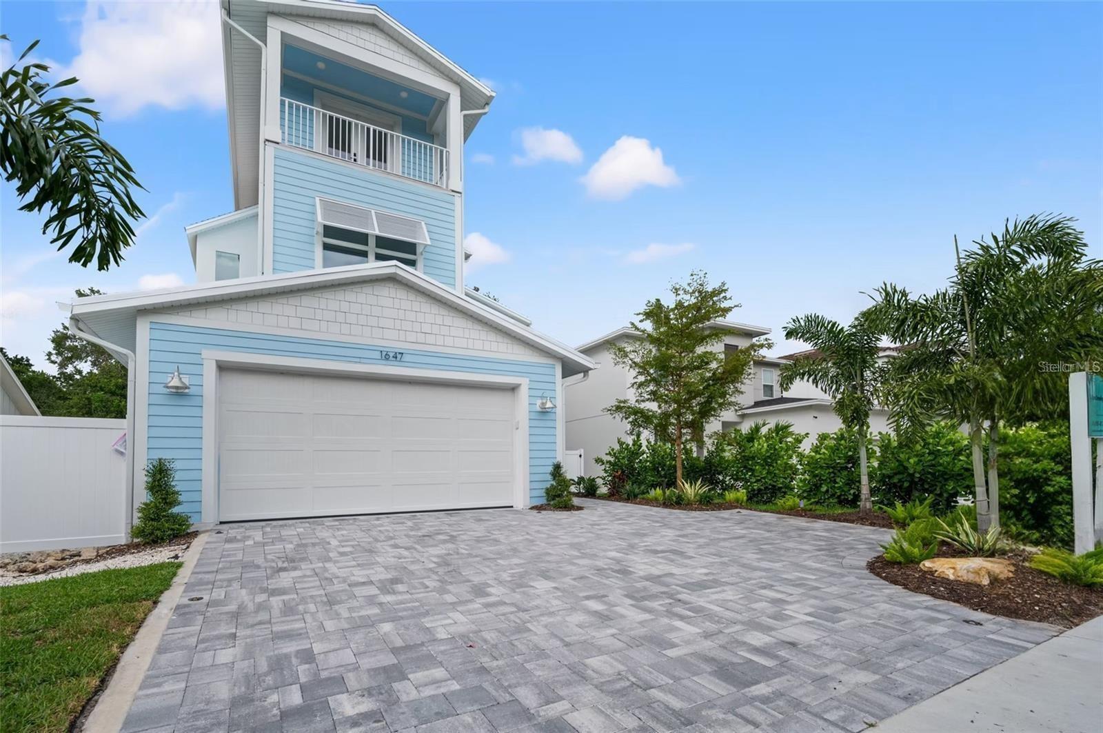 1647 Siesta, Sarasota, FL 34239