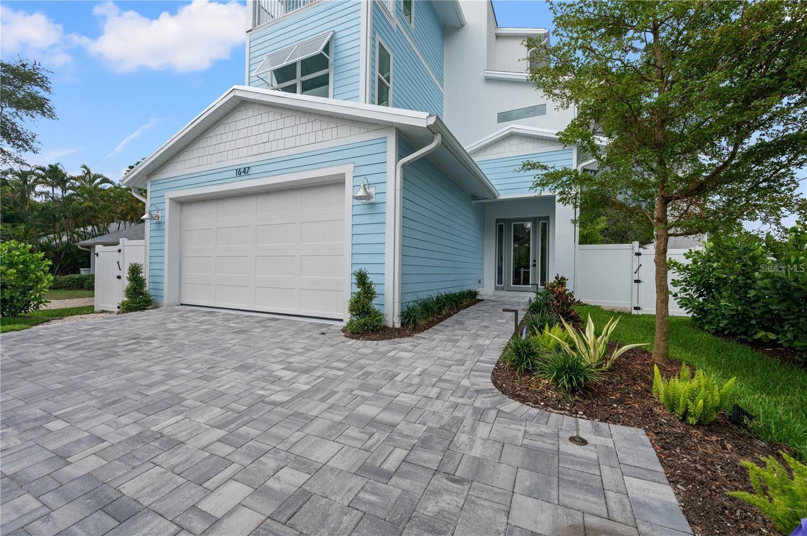 1647 Siesta, Sarasota, FL 34239