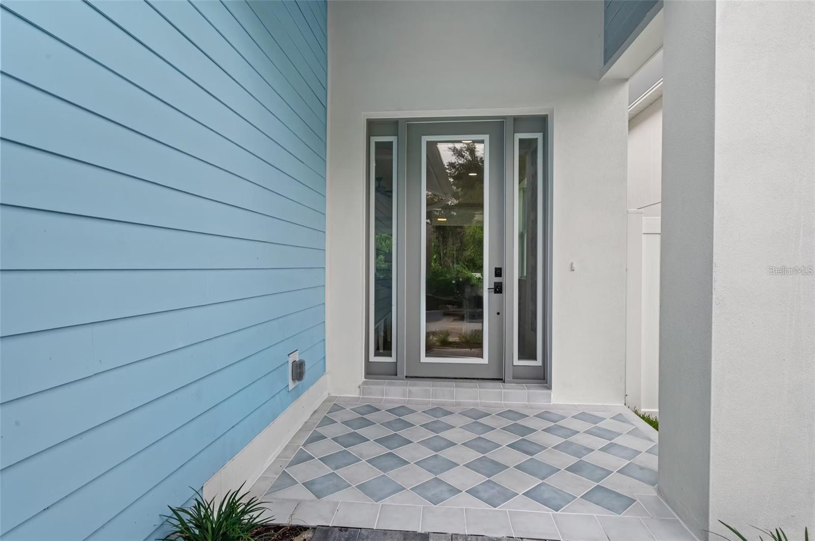 1647 Siesta, Sarasota, FL 34239