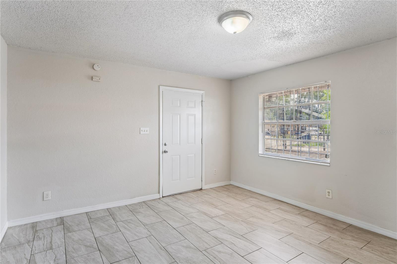 9608 10th, Tampa, FL 33612